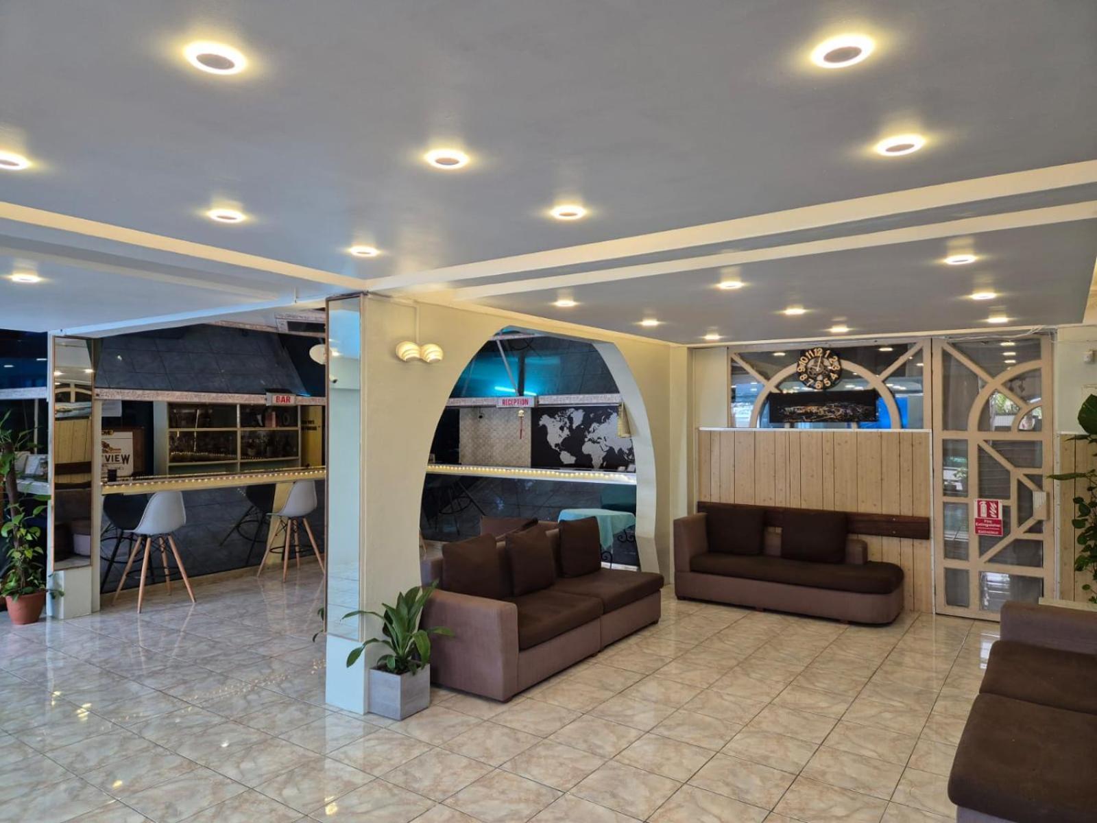 Mountview Tourist Residence Катр-Борн Екстер'єр фото